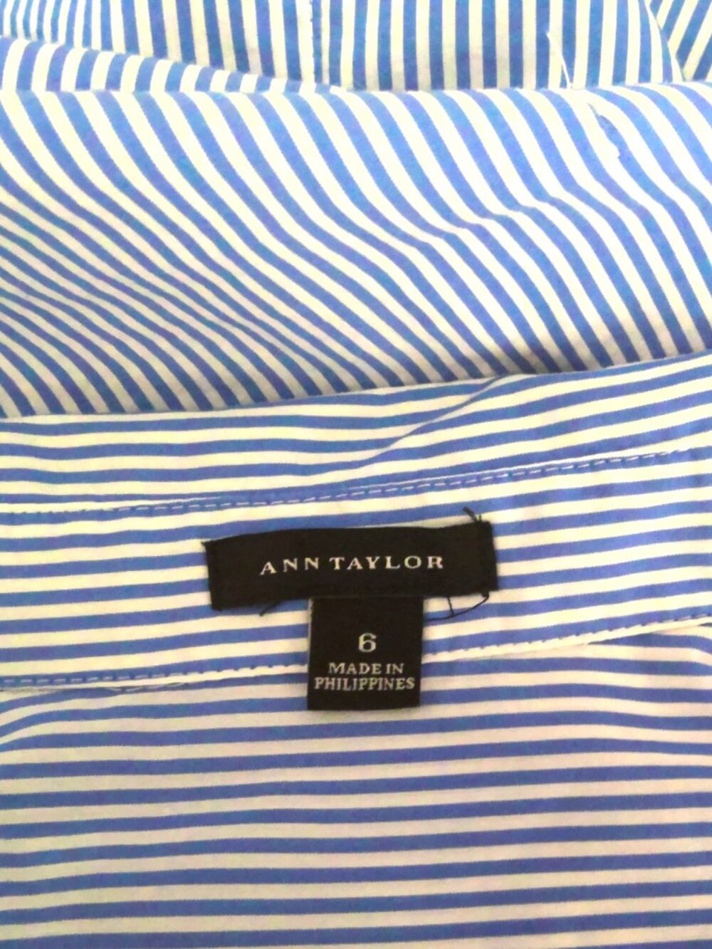 Ann Taylor French Blue & White Striped Blouse Lightweight Coastal Flowy Summer 6 - Picture 6 of 8